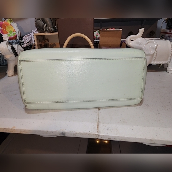 Good used condition see pics missing shoulder strap see pics - Picture 6 of 8